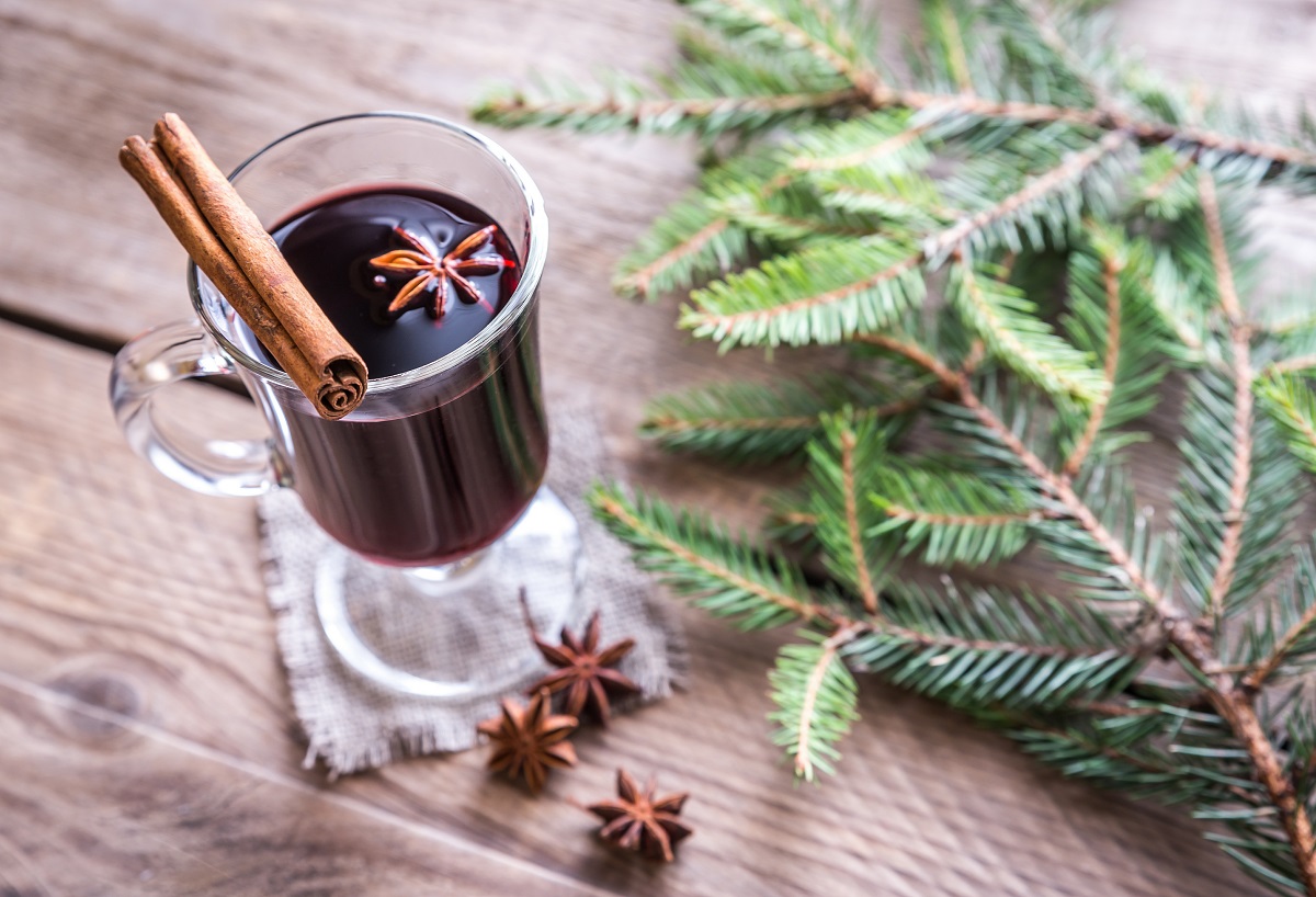 Mulled wine garnished with cinnamon and star anise